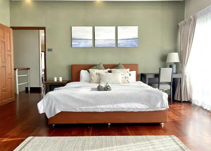 3 Bedroom Panoramic Penthouse With Kitchen Appartement Bangkok