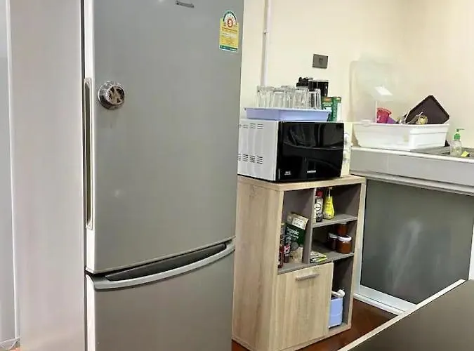 3 Bedroom Panoramic Penthouse With Kitchen Appartement *
